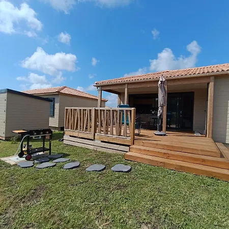 Ferienhaus Familial Piscine Dans Les Landes Saubrigues
